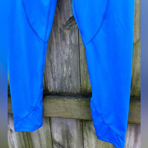 Zyia Light N Tight 7/8 Legging Bright Blue Pockets Size 4 - Picture 3 of 11